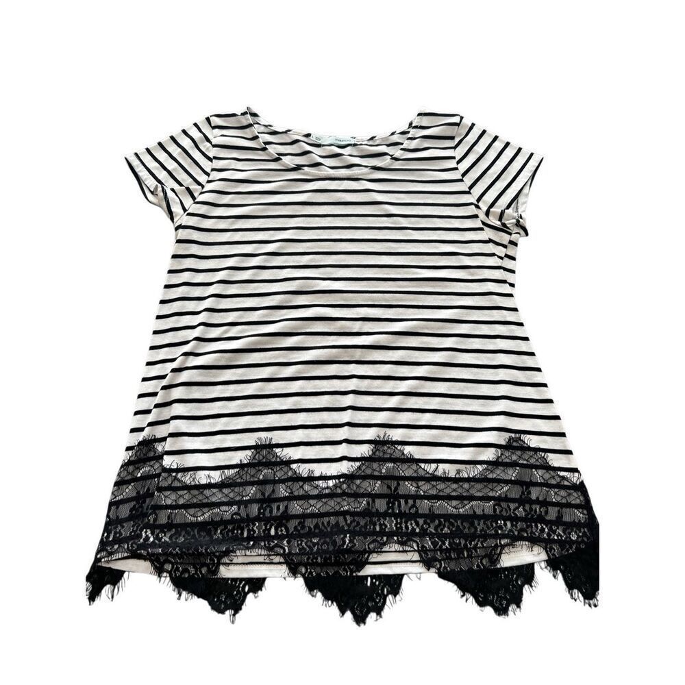 Maurices classic tee size L